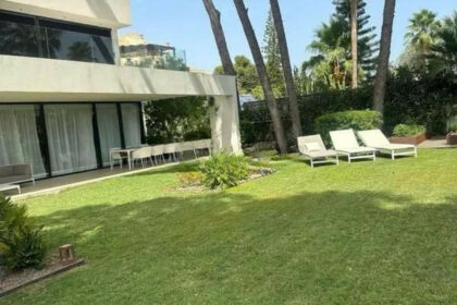 2ed7978c61c7a28e8f239a5efaa3b971 - 1