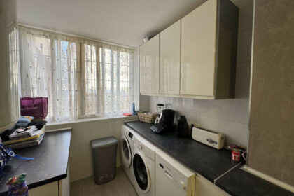 2fd3e2eecf271ecc7a00a271a5524c95 - 10