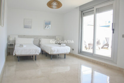 2fedf64dac3bcc3481d2a59a1abc268d - 27