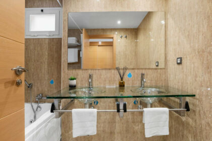 31409fc28e64b558eeaf98b102e40407 - 17