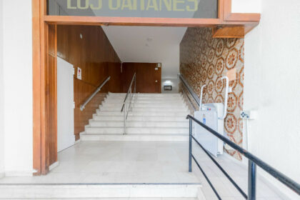 3246d9425046c583c3272b84553277aa - 19