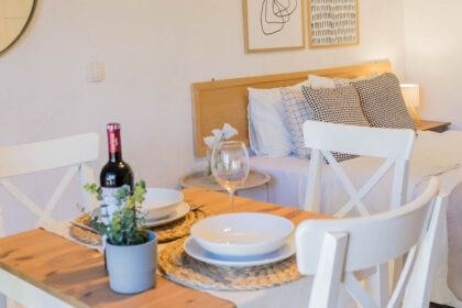 3246d9425046c583c3272b84553277aa - 23