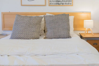 3246d9425046c583c3272b84553277aa - 28