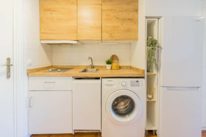 3246d9425046c583c3272b84553277aa - 6