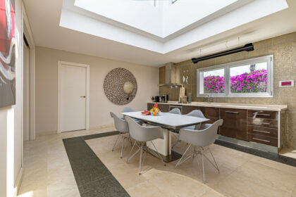 326c0eabc2bde1965500718f029a2928 - 15