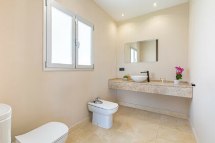 326c0eabc2bde1965500718f029a2928 - 26