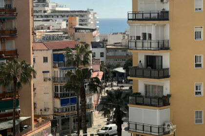 331c034992f954da956148bd2762c92d - 15