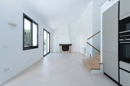 33d9c2fd9a79e77e56b50f4cd51e4886 - 22