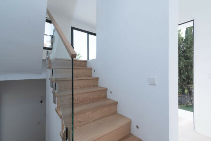 33d9c2fd9a79e77e56b50f4cd51e4886 - 23