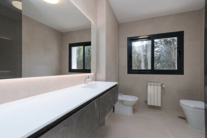 33d9c2fd9a79e77e56b50f4cd51e4886 - 27