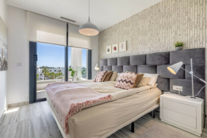 34def7aee3443e184a4161d4e086d260 - 19