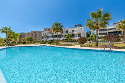 34def7aee3443e184a4161d4e086d260 - 25