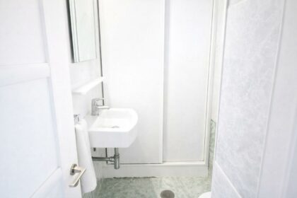 35a045b328c6948d2cd69a3b83b632dd - 10