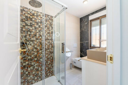 35ff81fb6f7c55be3a6b332950f7718d - 11