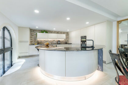 35ff81fb6f7c55be3a6b332950f7718d - 9