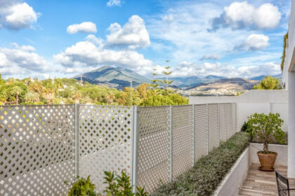 3665886c752e1b4a47dbae932e4b2882 - 18