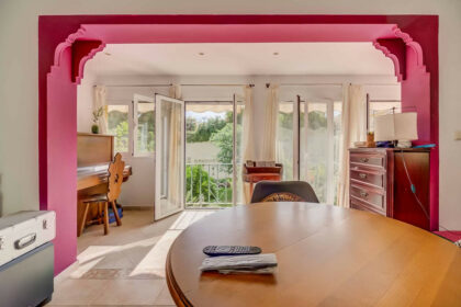 374f08e8f4f4d72a9ba1a959193ae13b - 7