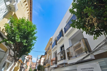 3756f5a617ecdb6b9dcc3fa7c51432ed - 13