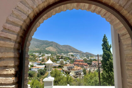 38a45f2f9cac7c36fe0dfb8972fc20a1 - 13