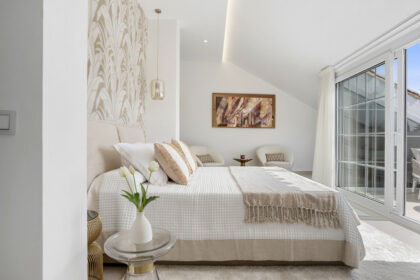 3a51530b403344ef2da4dd63331d3cd0 - 21