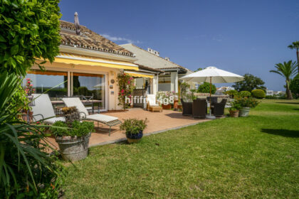 3a7e46b9100878ff4c9ec4a80bdc057d - 25