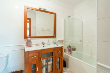 3a851c35450b393c30f8257ac73a6ea9 - 12