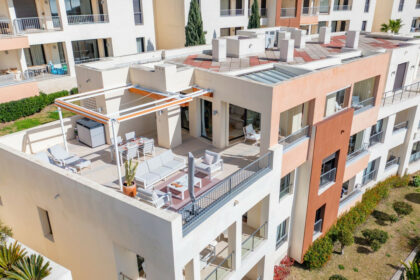 3cf3fcf2423a62375505935546833f7a - 10