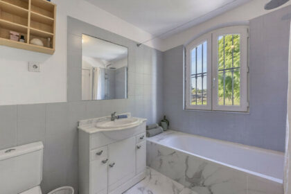 3d10653adf46504a47c16677119bb69c - 4