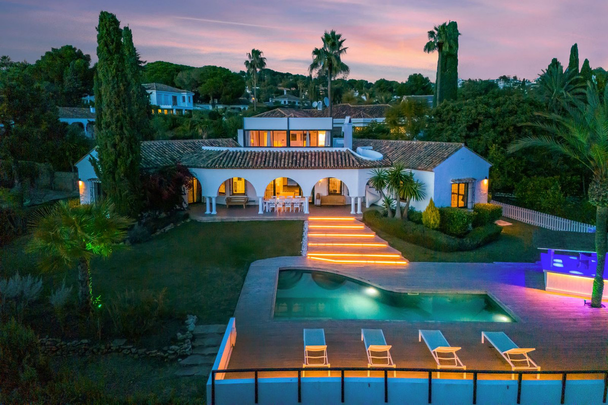 3d77018ca46a53c1983a087930e4f56d - 15