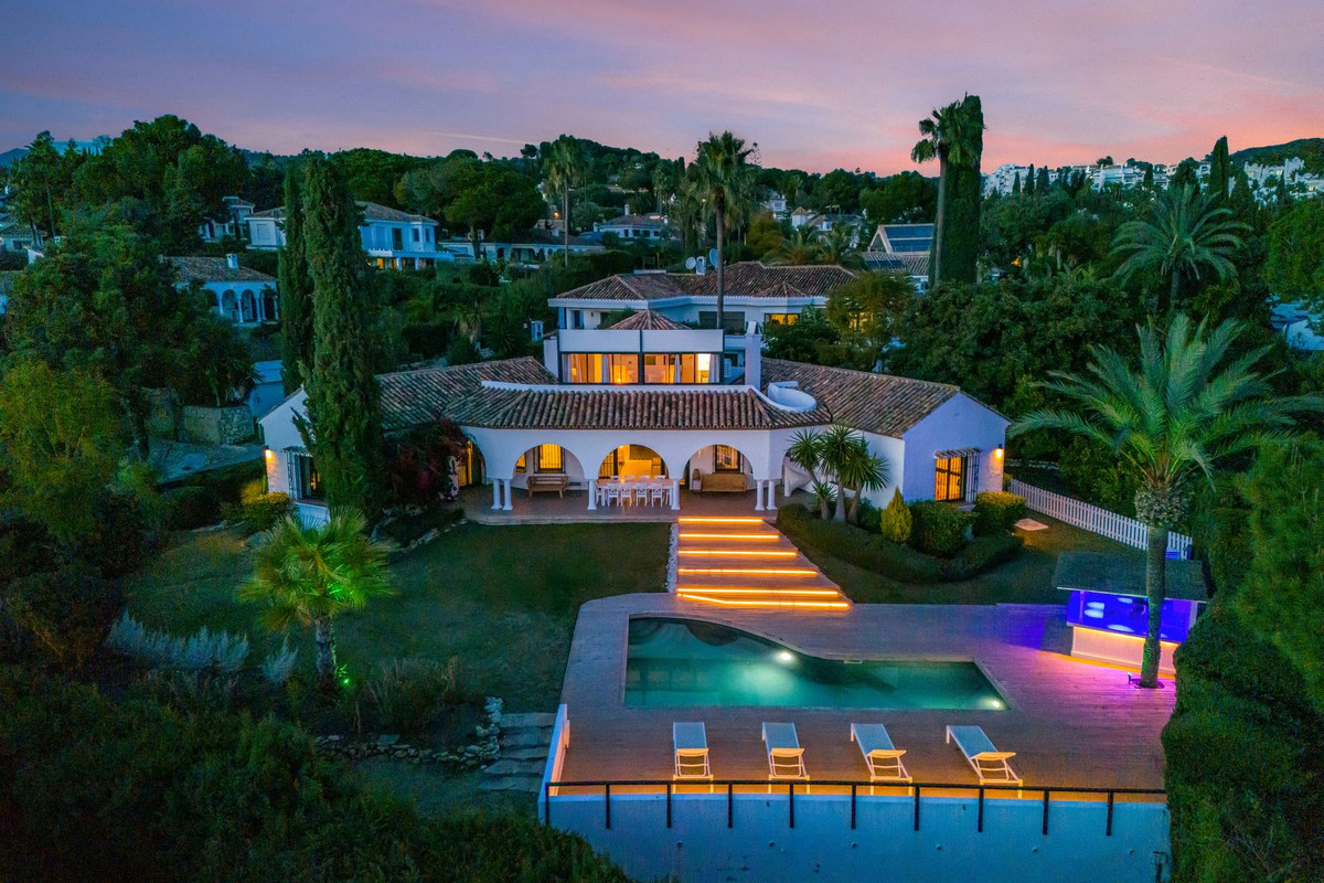 3d77018ca46a53c1983a087930e4f56d - 17