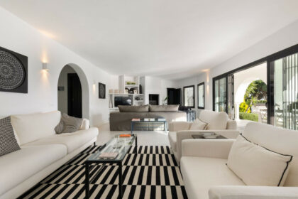 3d77018ca46a53c1983a087930e4f56d - 20