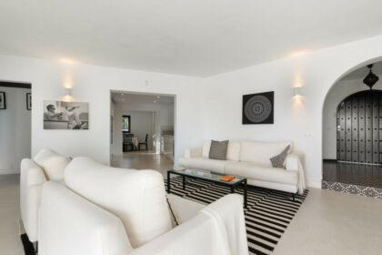 3d77018ca46a53c1983a087930e4f56d - 26