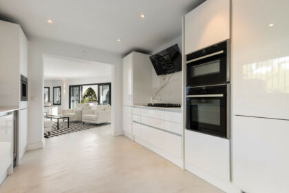 3d77018ca46a53c1983a087930e4f56d - 30