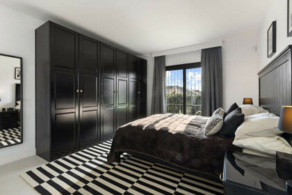 3d77018ca46a53c1983a087930e4f56d - 34