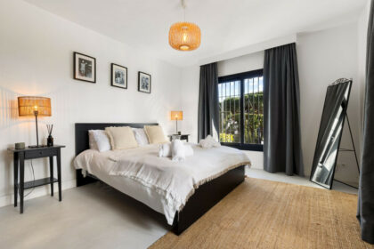 3d77018ca46a53c1983a087930e4f56d - 44