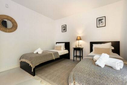 3d77018ca46a53c1983a087930e4f56d - 49