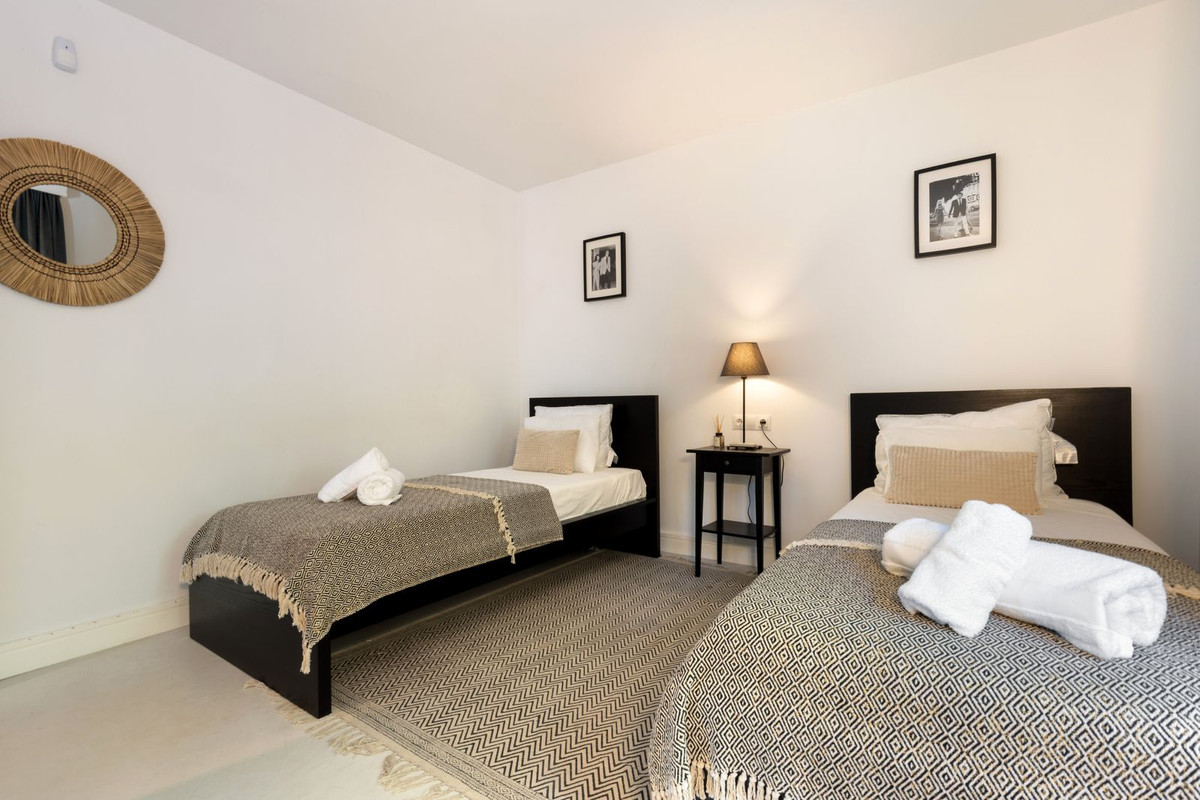 3d77018ca46a53c1983a087930e4f56d - 49