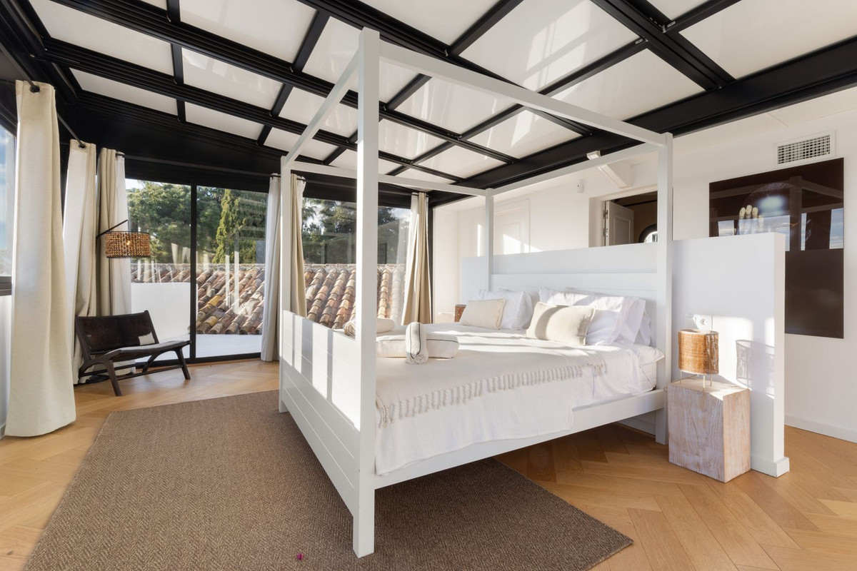 3d77018ca46a53c1983a087930e4f56d - 66