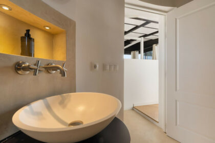 3d77018ca46a53c1983a087930e4f56d - 69