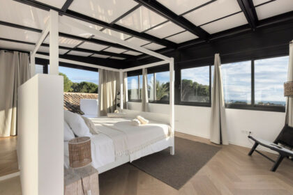 3d77018ca46a53c1983a087930e4f56d - 73