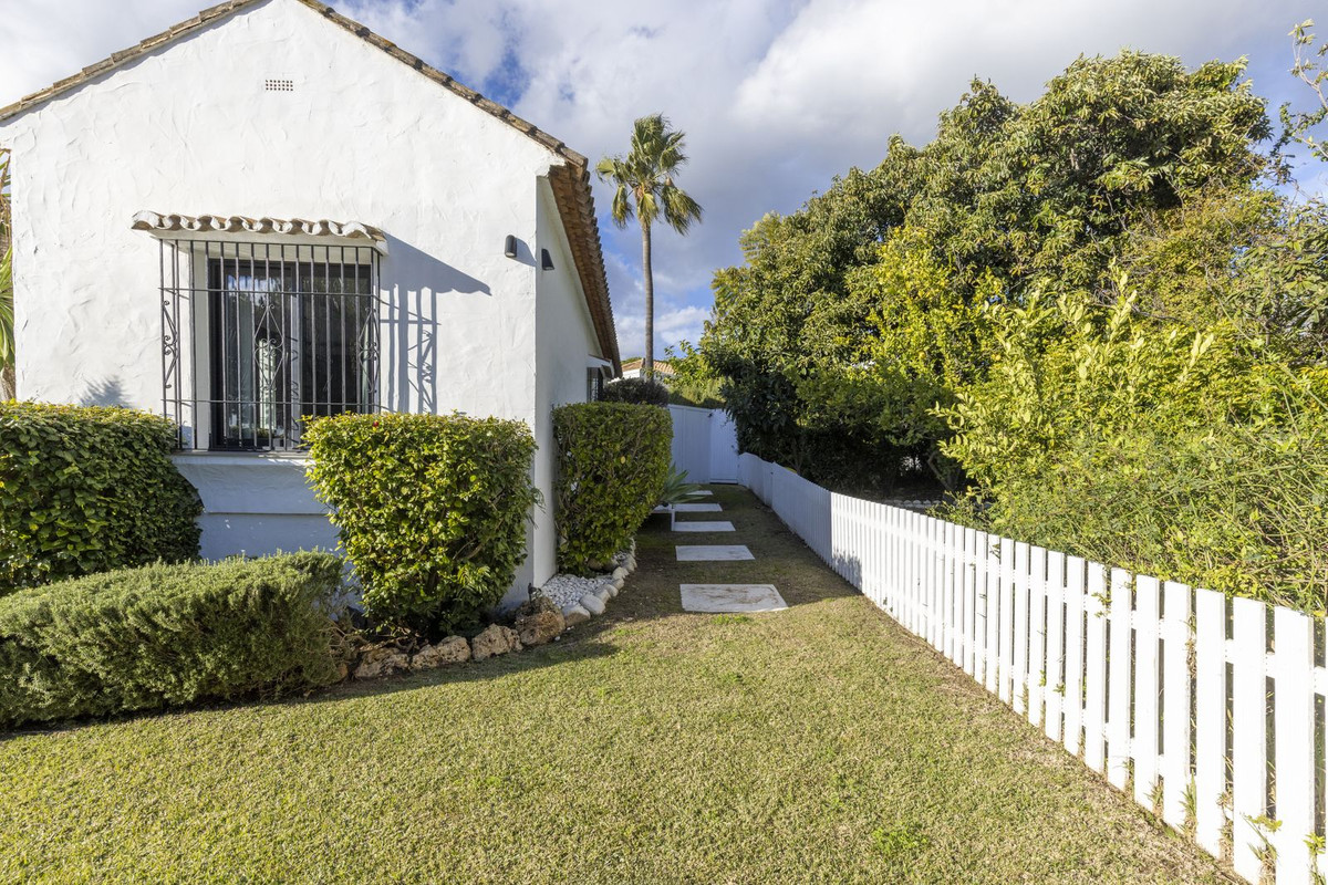 3d77018ca46a53c1983a087930e4f56d - 78