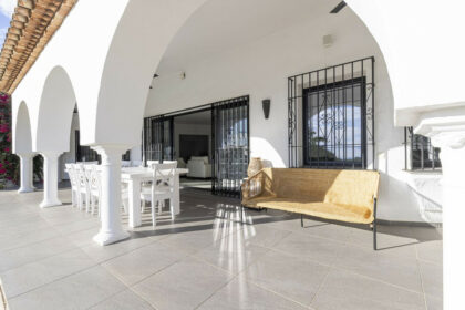 3d77018ca46a53c1983a087930e4f56d - 84