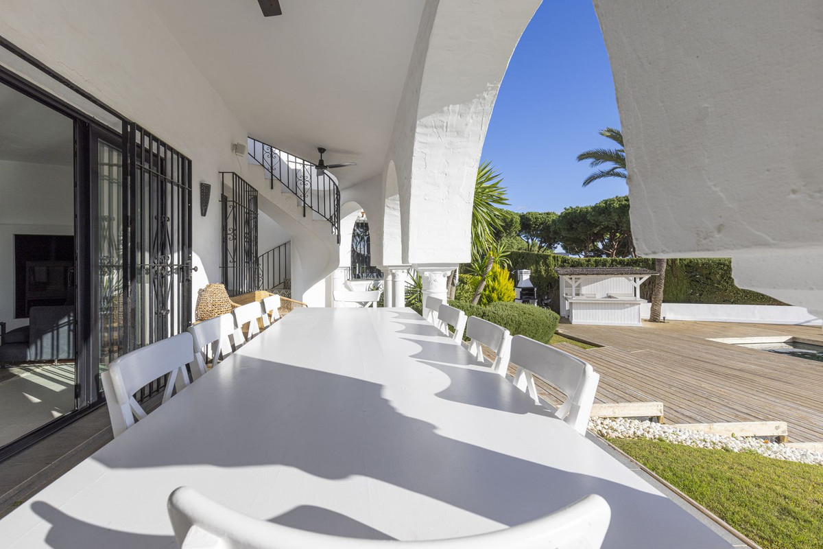 3d77018ca46a53c1983a087930e4f56d - 86