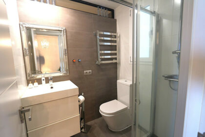 3d880aaedb5debde95bcf2a19ce67c36 - 11