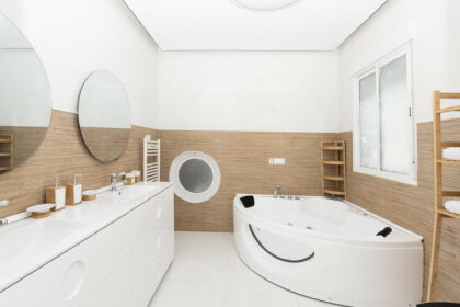 3e03b1a4c33ff477bbf69f92e430906e - 4