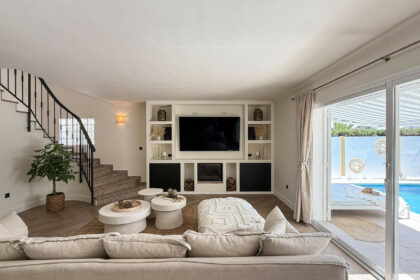 3e3667120324a245304c3b12483dafe3 - 15