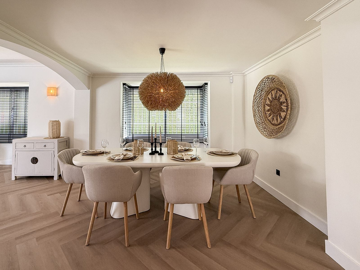 3e3667120324a245304c3b12483dafe3 - 18