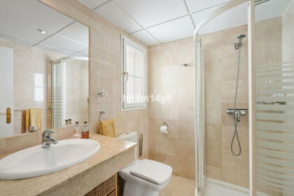 3e6fa6085e5499ee309e7d621a696d8c - 15