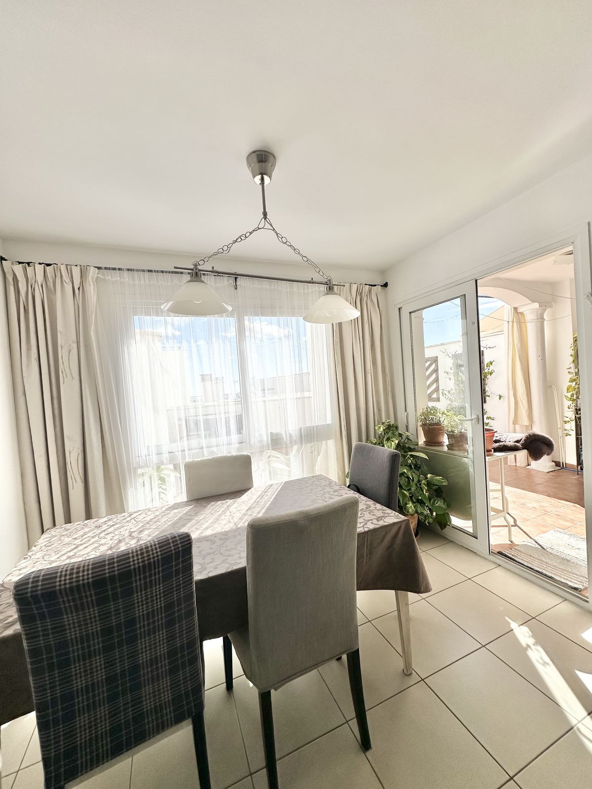 3e88c3ec18fa8fd982d4717f646811bd - 17