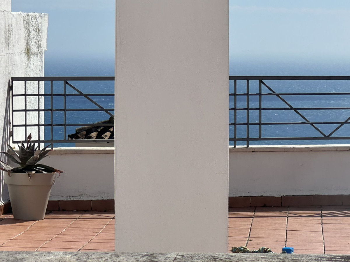 3e88c3ec18fa8fd982d4717f646811bd - 2